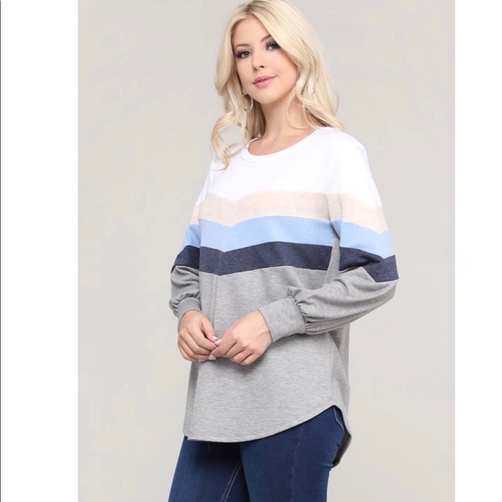 Last 1!💙COLOR BLOCK TOP - Picture 3 of 6